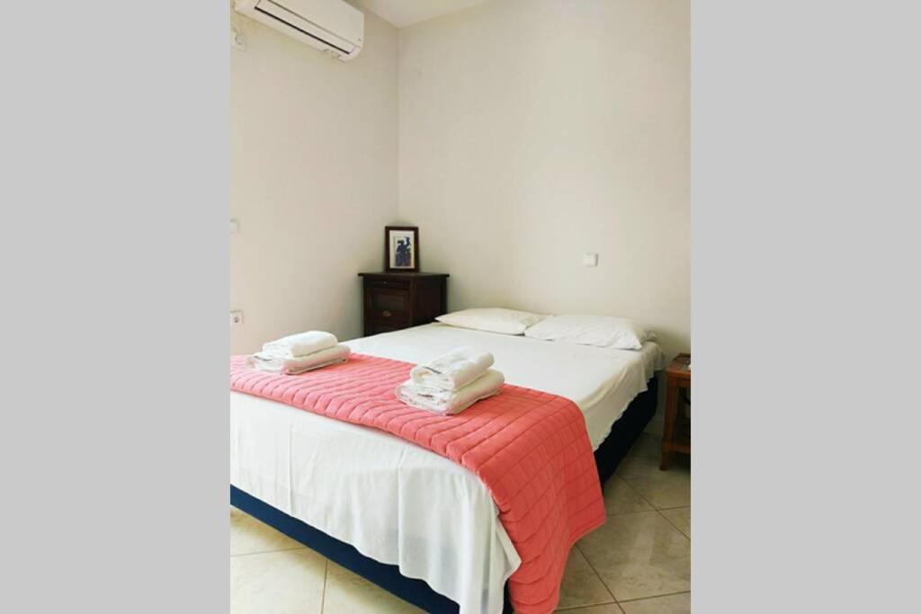 Peggy'S Lux Apartment Karavomylos Bagian luar foto